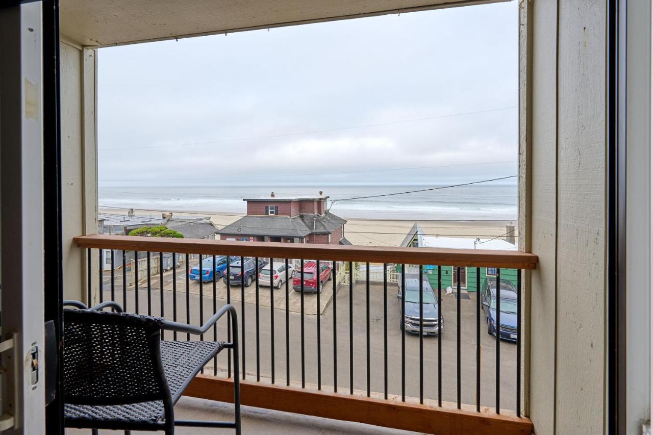 Surftides Plaza Rentals Lincoln City Eksteriør bilde